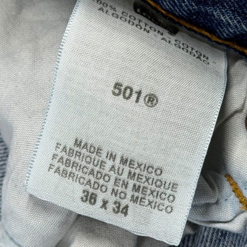 Levi's‎ 501 Original Fit Jeans Mens 36x34 Blue Good Distressed Straight Leg - Picture 6 of 12